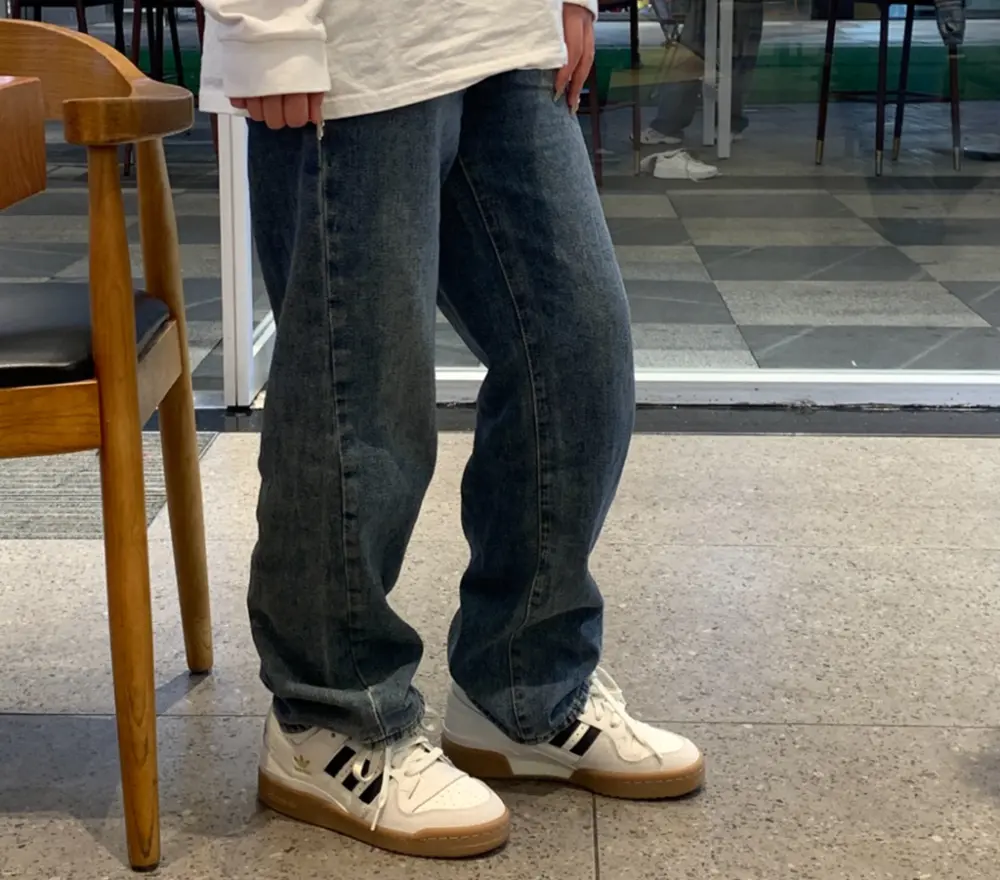Giày Adidas Forum 84 Low CL ‘White Black Gum’ IG3769 - Ảnh 4