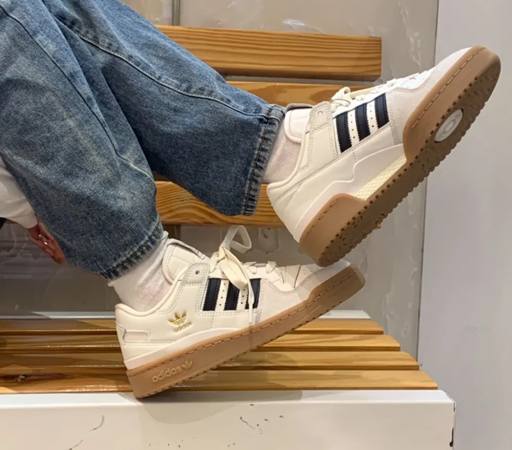 Giày Adidas Forum 84 Low CL ‘White Black Gum’ IG3769 - Ảnh 3