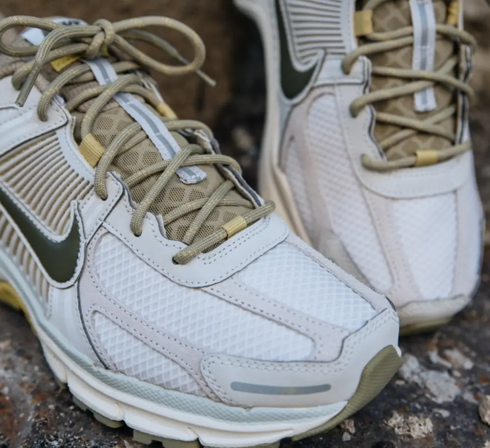 Giày Nike Air Zoom Vomero 5 ‘Light Bone Olive’ FV0397-001 - Ảnh 4