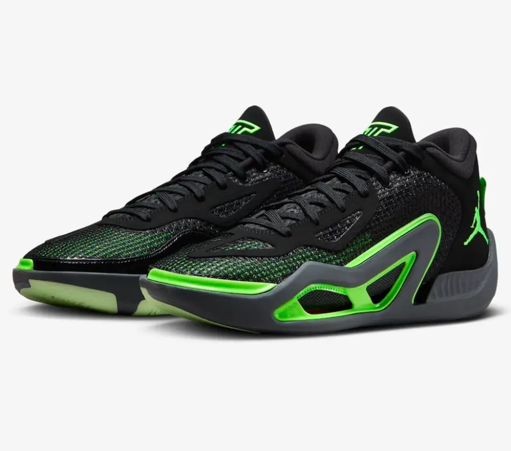 Alternative view of Giày Nike Air Jordan Tatum 1 'Celtics' DZ3324-003