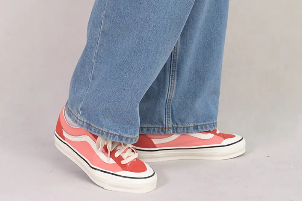 Alternative view of Giày Vans Old Skool Reissue 136 Casual Red VN000MT6DWB