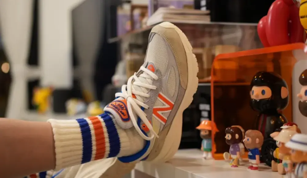 Alternative view of Giày New Balance x Kith x Madison Square Garden U990KN6