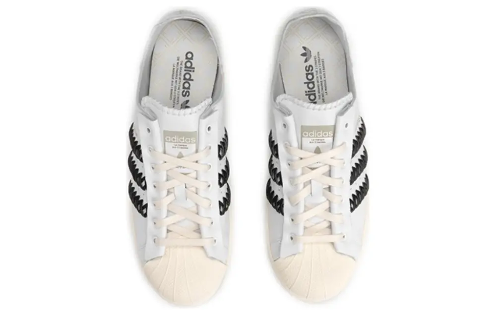 Alternative view of Giày Adidas Superstar FOOT INDUSTRY 'Cream White Black' HQ7011