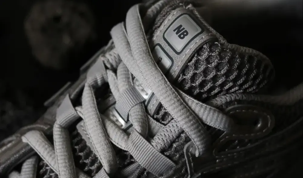 Alternative view of Giày New Balance 1906R 'Silver Grey' M1906REH