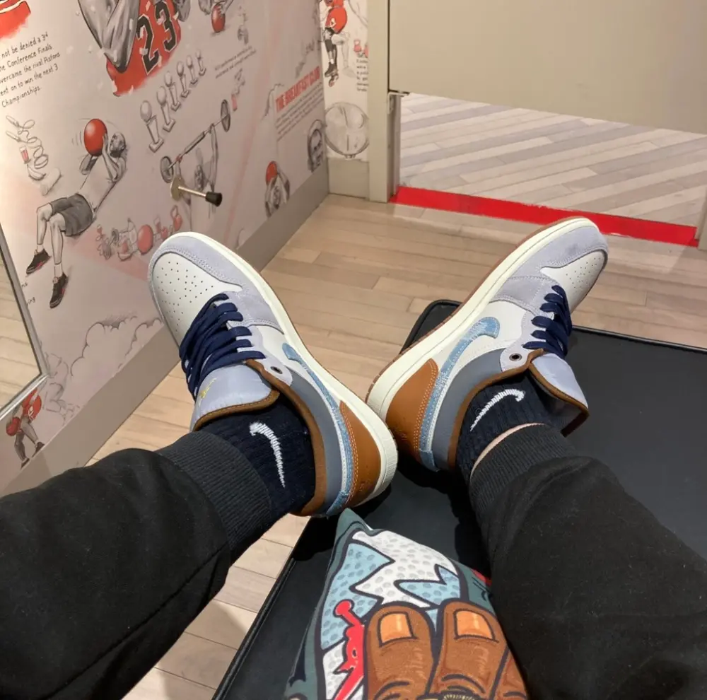 Giày Nike Air Jordan 1 Low SE Phantom FZ5042-041 - Ảnh 4