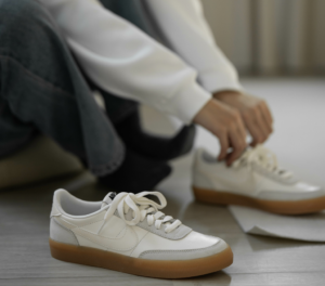 Alternative view of Giày Nike Killshot 2 'Sail Black Gum' FZ5630-101