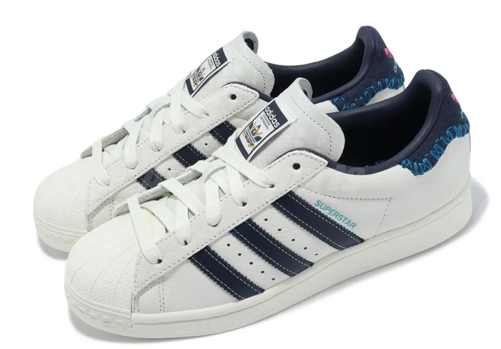 Alternative view of Giày Adidas Clover 2024 Joint New Year's Classic Shell Toe ID1139