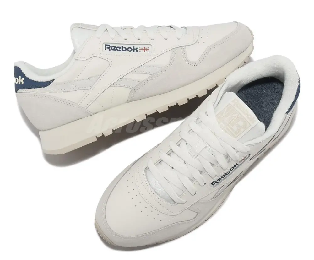 Alternative view of Giày Reebok Classic Leather 'Chalk Stucco Hoops Blue' 100032773