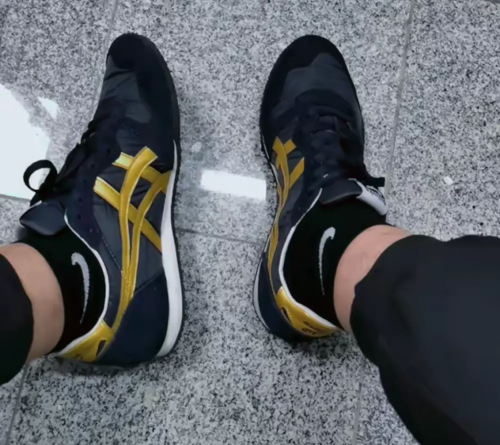 Alternative view of Giày Onitsuka Tiger Serrano ‘Midnight Pure Gold’ 1183B400-400