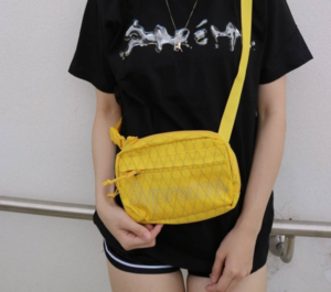 Alternative view of Túi Supreme Shoulder Bag FW18 Yellow SP-SBFW18YW
