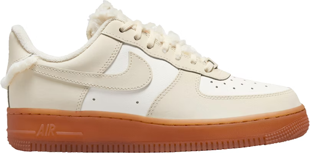Giày Nike Air Force 1 '07 LX 'Sail Gum Faux Fur' FV3701-119