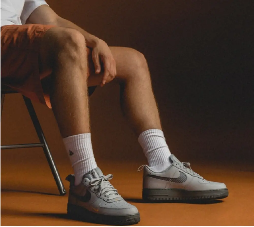 Alternative view of Giày Nike Air Force 1 Low ‘Wolf Grey Kumquat’ DR0155-001