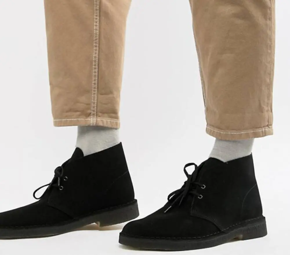 Alternative view of Giày Clarks Desert Boot ‘Black Suede’ 261-55480