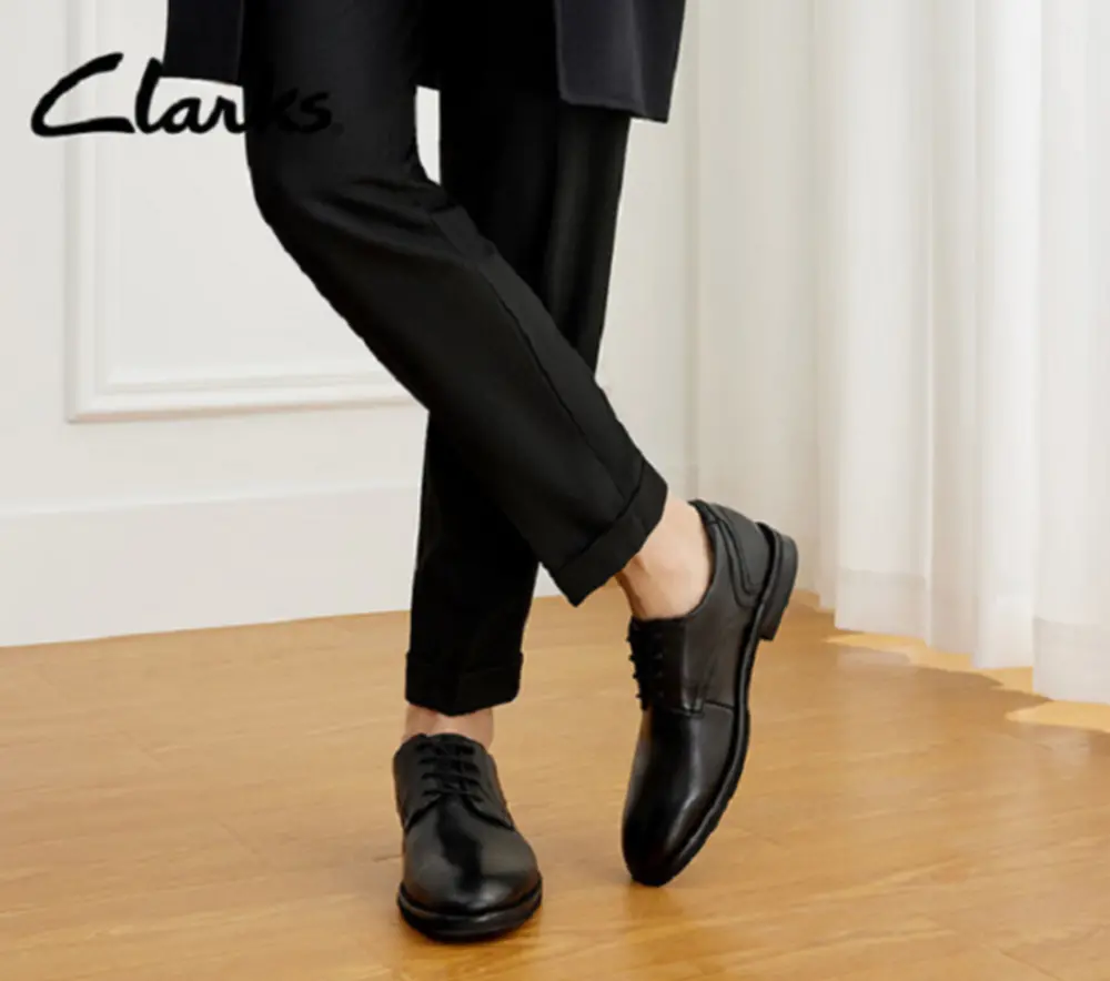 Alternative view of Giày Clarks Un Hugh ‘Black’ 261683228