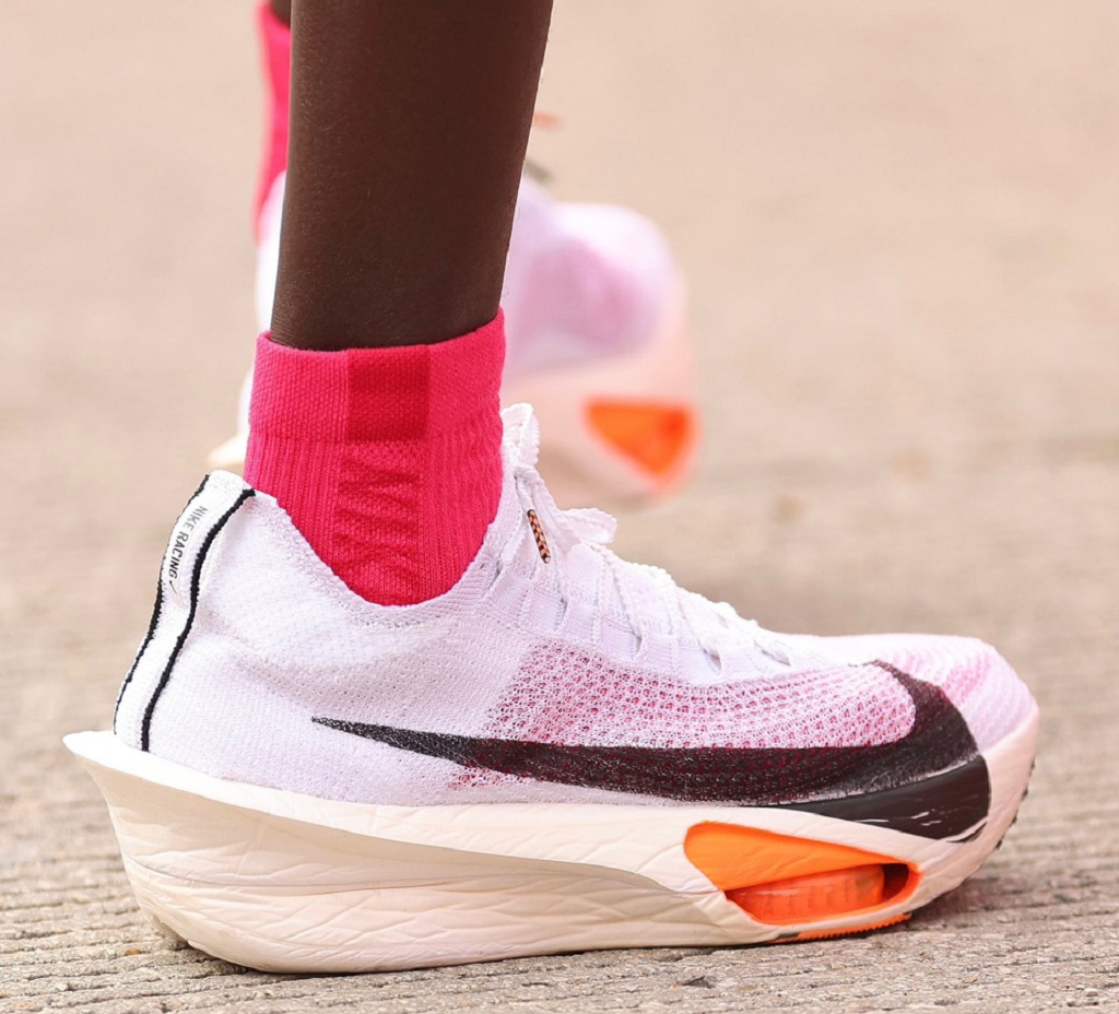 Giày Nike Alphafly NEXT% 3 ‘Prototype’ FD8356-100 - Ảnh 3