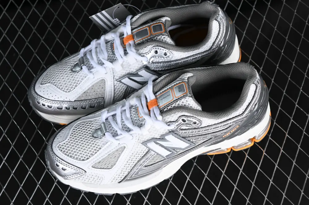 Giày New Balance 1906R Low Silver Orange M1906RWM - Ảnh 4