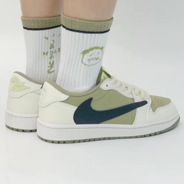 Giày Nike Air Jordan 1 Retro Low Golf ‘Travis Scott’ FZ3124-200 - Ảnh 4