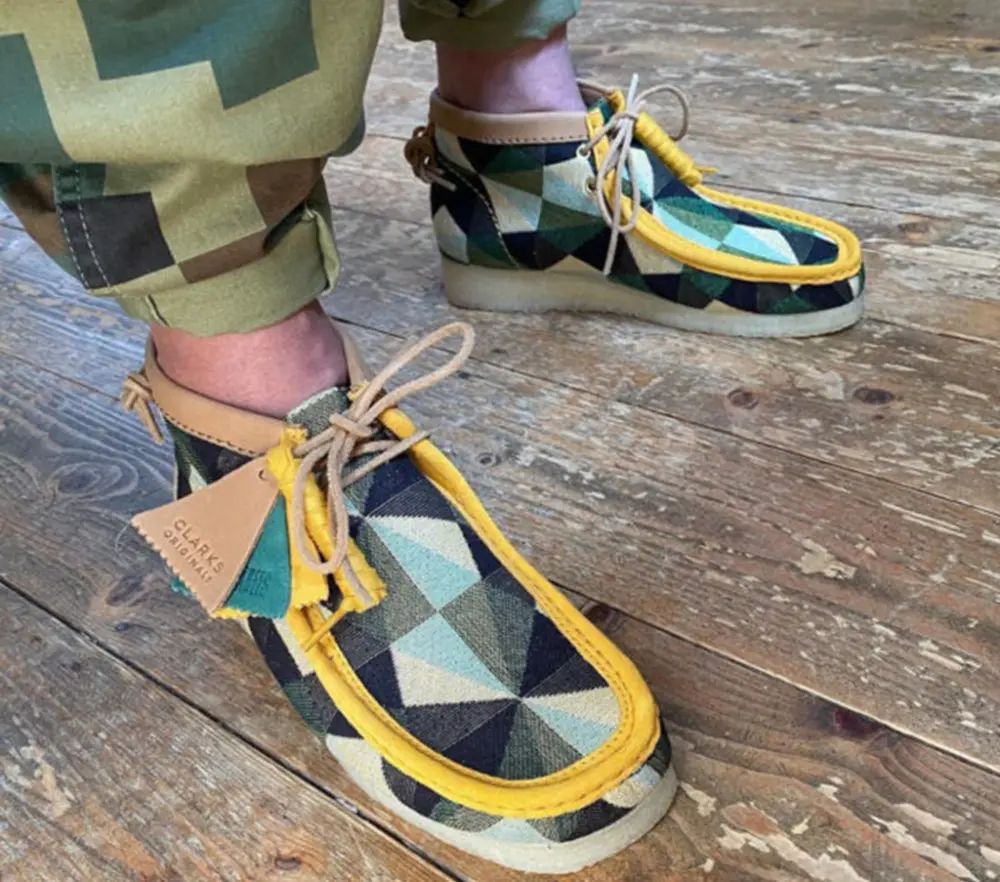 Alternative view of Giày Clarks Wallabee Boot ‘Multicolor’ 261-65732