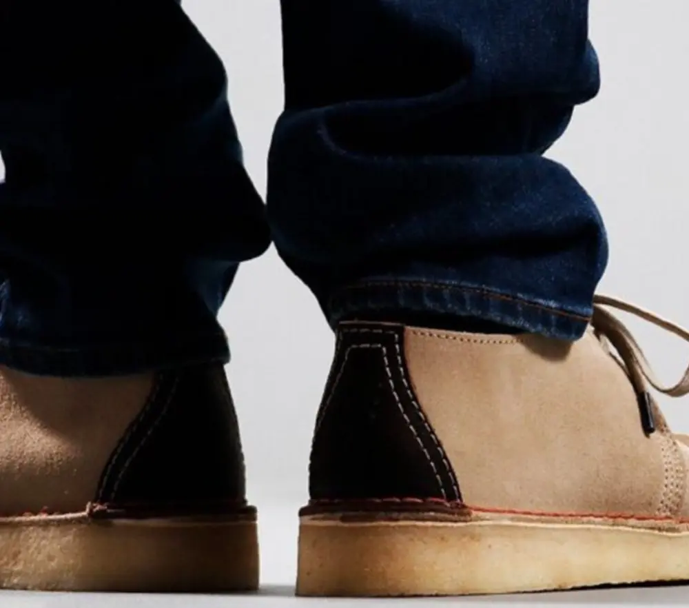 Alternative view of Giày Clarks Desert Trek ‘Sand Suede’ 261-66211
