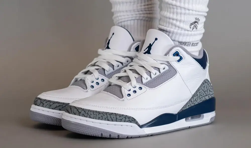 Giày Nike Air Jordan 3 Retro Midnight Navy CT8532-140 - Ảnh 3