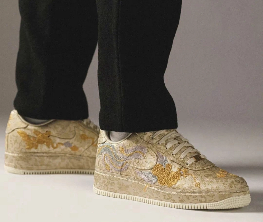 Giày Nike Air Force 1 Low 07 “Year of the Dragon” HJ4285-777 - Ảnh 4