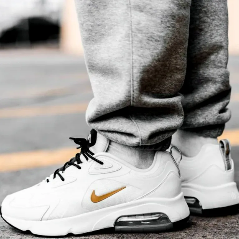 Giày Nike Air Max 200 ‘Metallic Gold’ AQ2568-102 - Ảnh 5