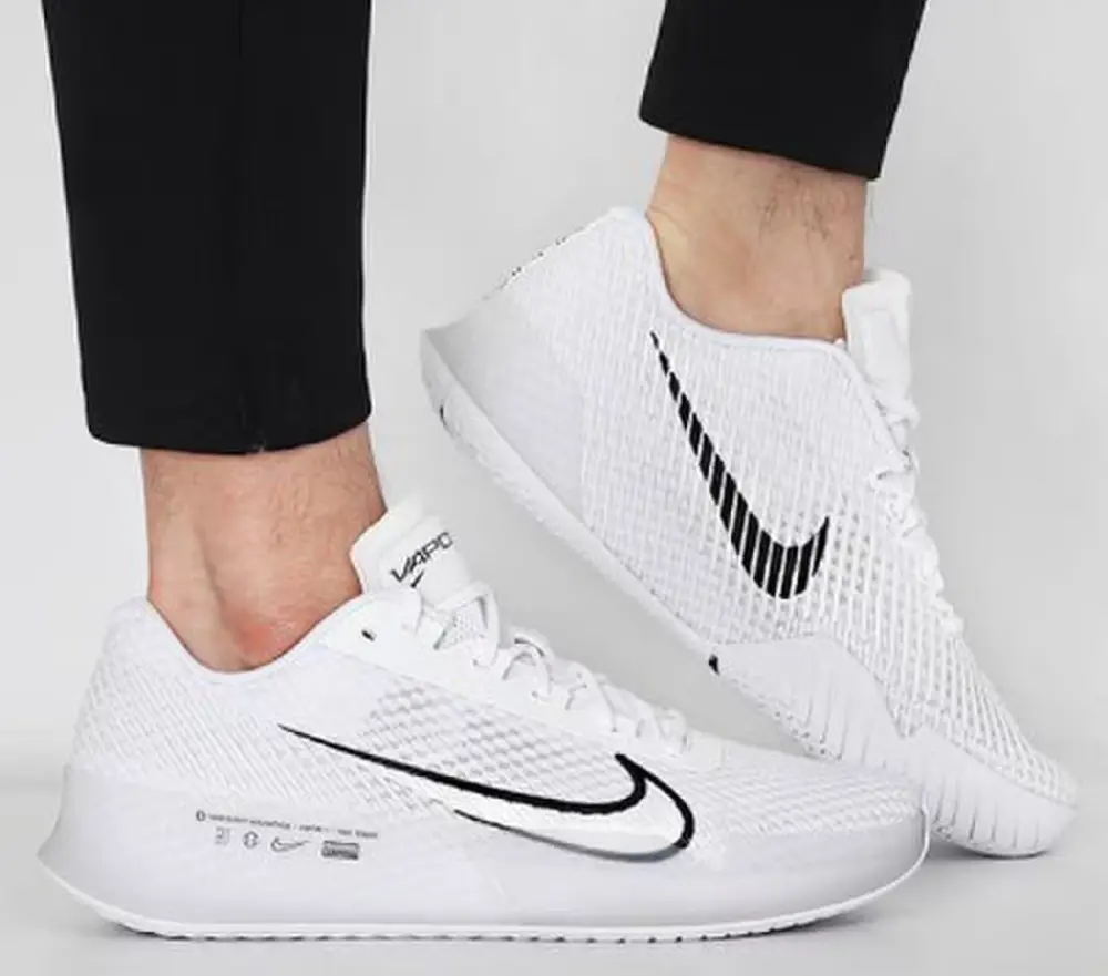 Alternative view of Giày NikeCourt Air Zoom Vapor 11 HC 'White Black' DR6966 101