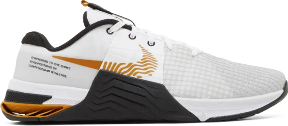 Giày Nike Metcon 8 ‘White Gold Suede’ DO9328-100