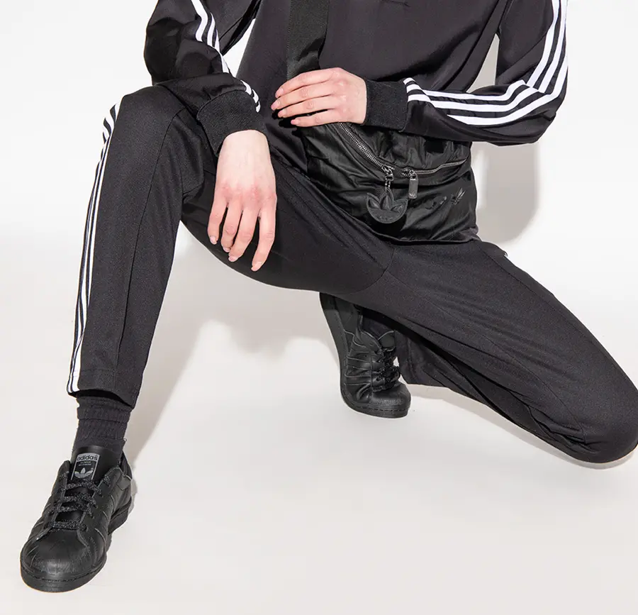 Alternative view of Giày Adidas Superstar 82 'Core Black Grey' IG4691
