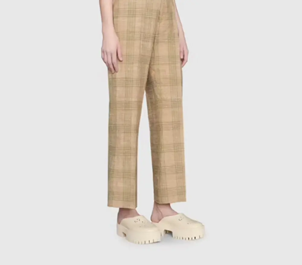 Alternative view of Dép Gucci Wmns Platform Perforated G Sandal 663577-JFB00-9022