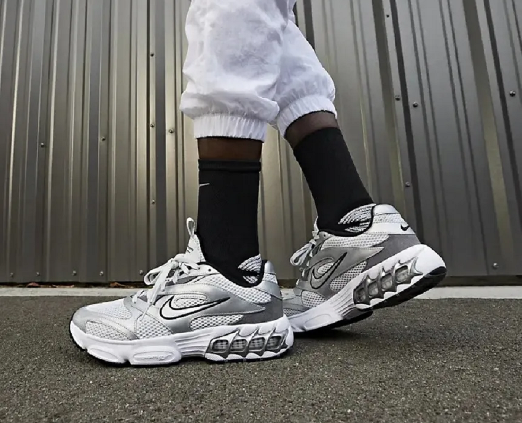 Giày Nike Zoom Air Fire Low-Top White/Silver DR7852-001 - Ảnh 4