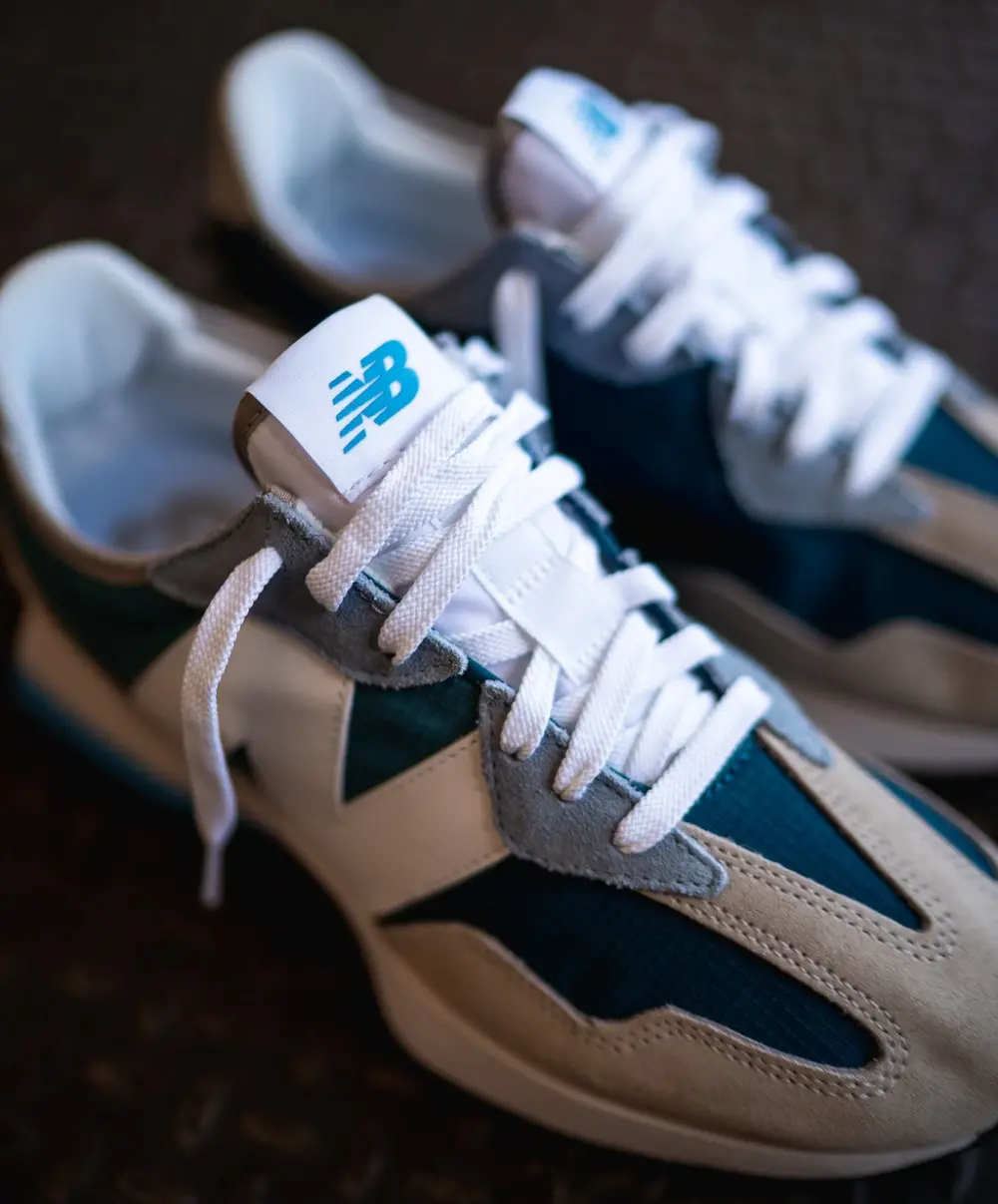 Giày New Balance 327 Sagan Tosu White/Blue/Pink MS327ST - Ảnh 3