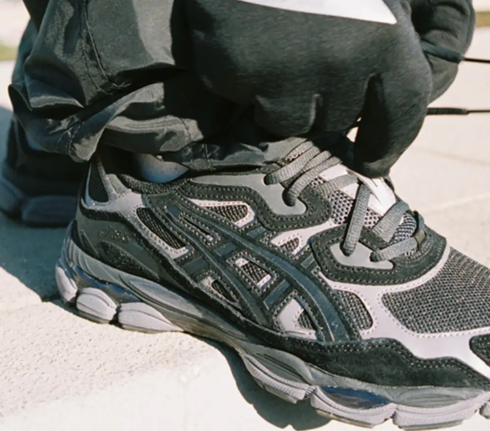 Alternative view of Giày Asics Gel NYC ‘Graphite Grey’ 1201A789-020