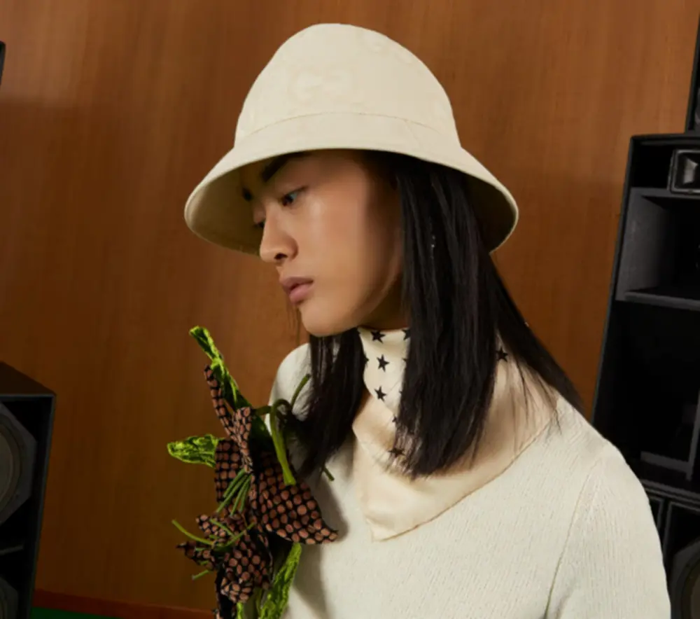 Alternative view of Mũ Gucci Jumbo GG Bucket ‘White’ 681256-4HANW-9077
