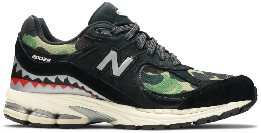 Giày New Balance BAPE x 2002R ‘Apes Together Strong Black Camo’ M2002RBF