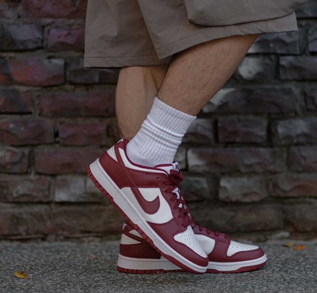 Giày Nike Dunk Low 'Team Red' DD1391-601 - Ảnh 3