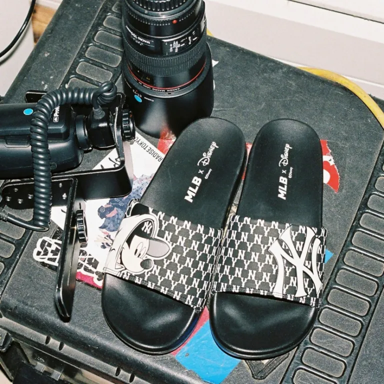 Dép MLB Slide X Disney Yankee Black 32SHHK011-50L - Ảnh 5