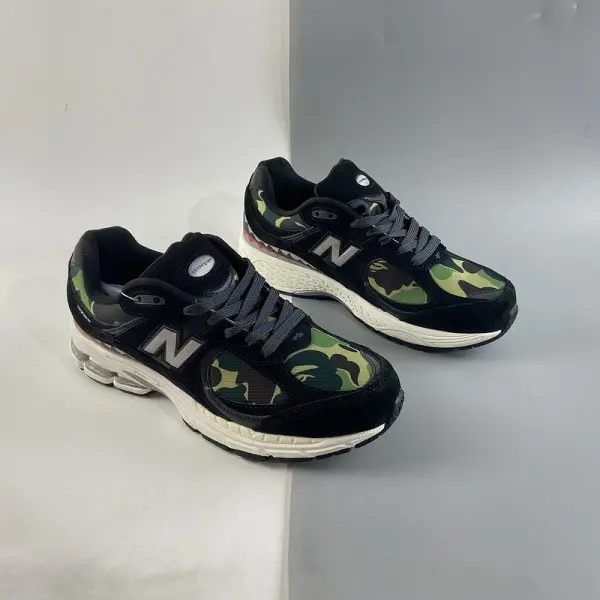 Giày New Balance BAPE x 2002R ‘Apes Together Strong Black Camo’ M2002RBF - Ảnh 3