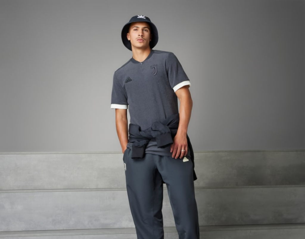 Áo Adidas Juventus 23/24 LFSTLR Jersey ‘Carbon’ IT8213 - Ảnh 3