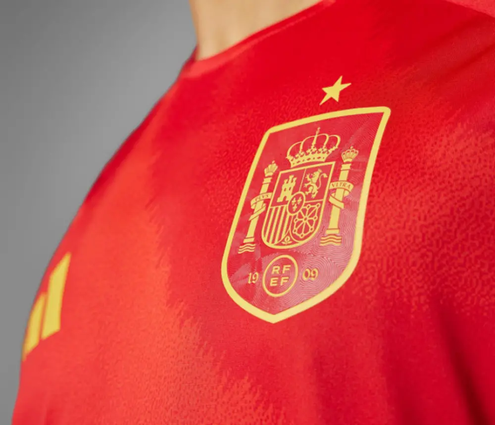 Alternative view of Áo Adidas Spain 2024 Home Jersey ‘Better Scarlet’ IP9333