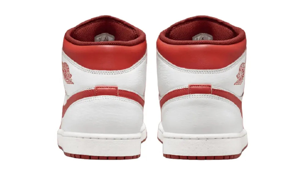 Alternative view of Giày Nike Air Jordan 1 Mid SE (GS) White FJ3464-160