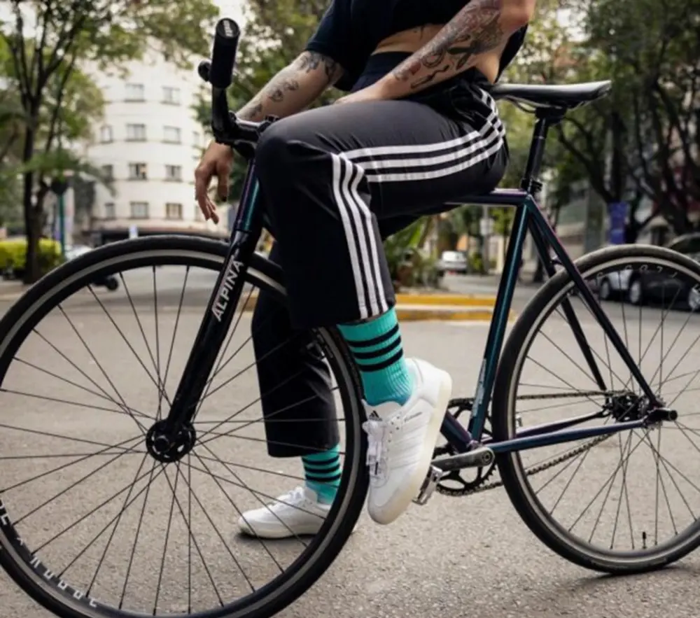 Alternative view of GIày Adidas Velosamba Vegan ‘Cloud White’ GX1672