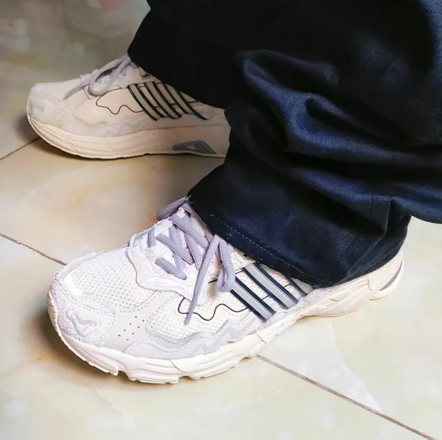 Giày Adidas Response CL x Bad Bunny ‘Wonder White’ IF7179 - Ảnh 5