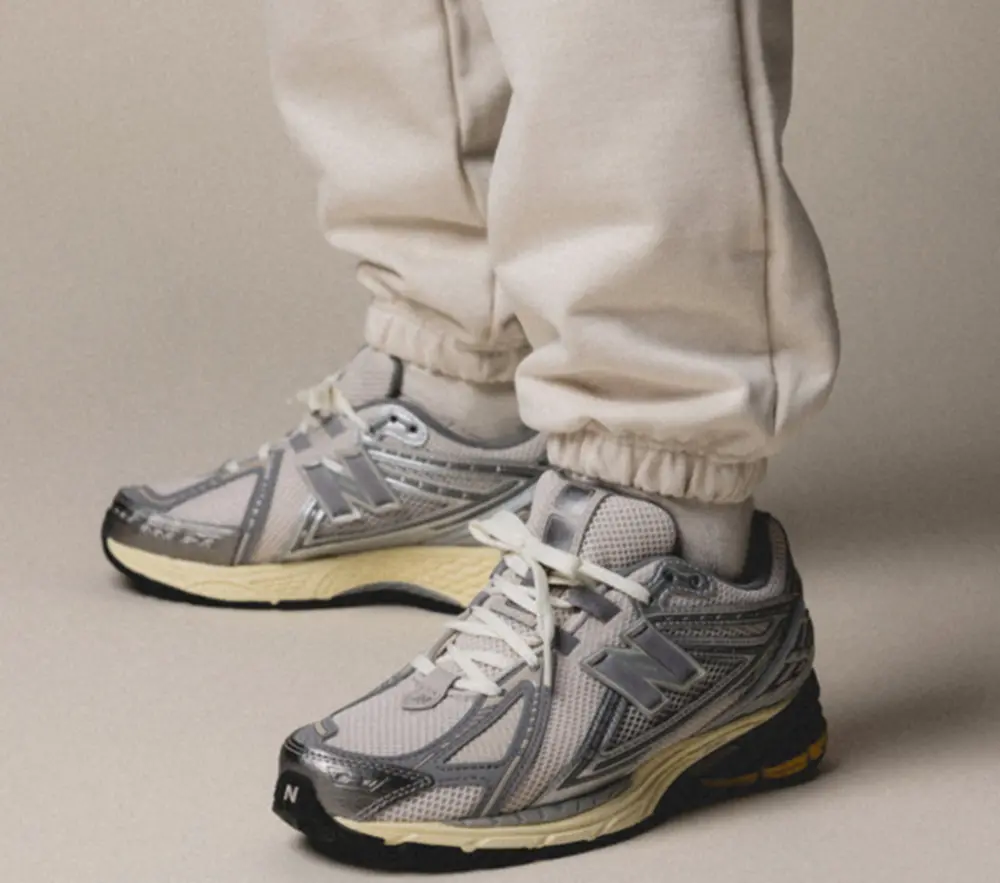 Alternative view of Giày New Balance 1906R ‘Moonrock’ M1906RRD