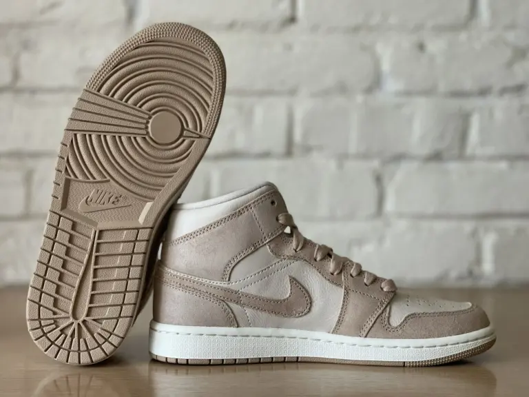 Giày Nike Air Jordan 1 Mid ‘Legend Brown Tan’ FJ3448-200 - Ảnh 4
