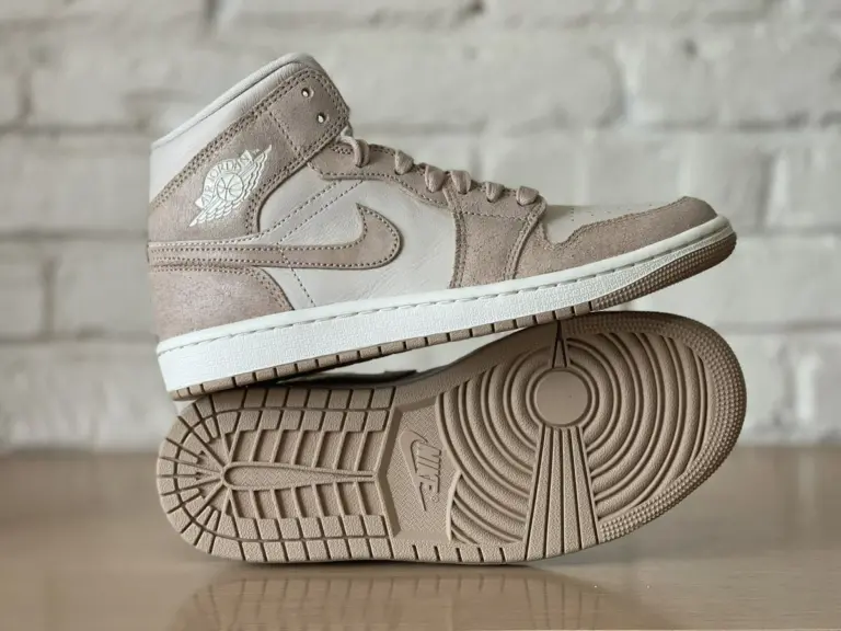 Giày Nike Air Jordan 1 Mid ‘Legend Brown Tan’ FJ3448-200 - Ảnh 8