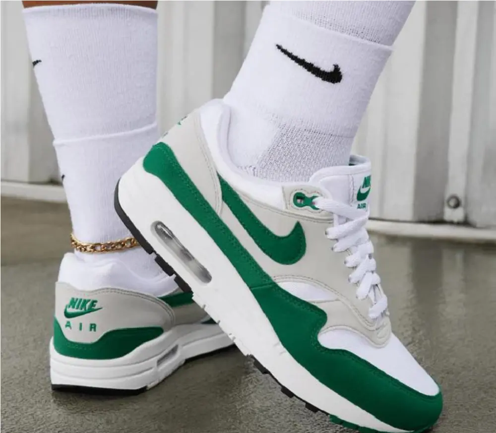Alternative view of Giày Nike Air Max 1 '87 'Malachite' DZ2628-003