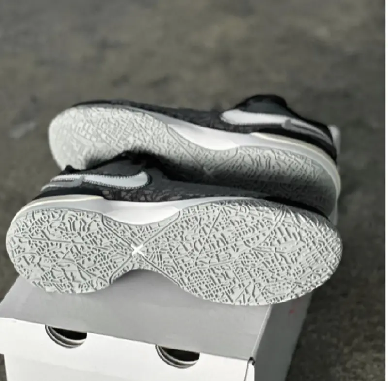 Alternative view of Giày Nike LeBron NXXT Gen EP ‘Light Bone’ DR8788-005