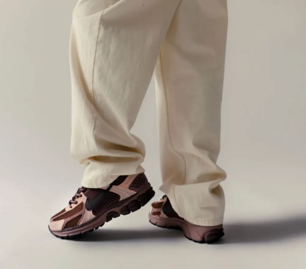 Alternative view of Giày Nike Zoom Vomero 5 ‘Plum Eclipse’ FV1166-200