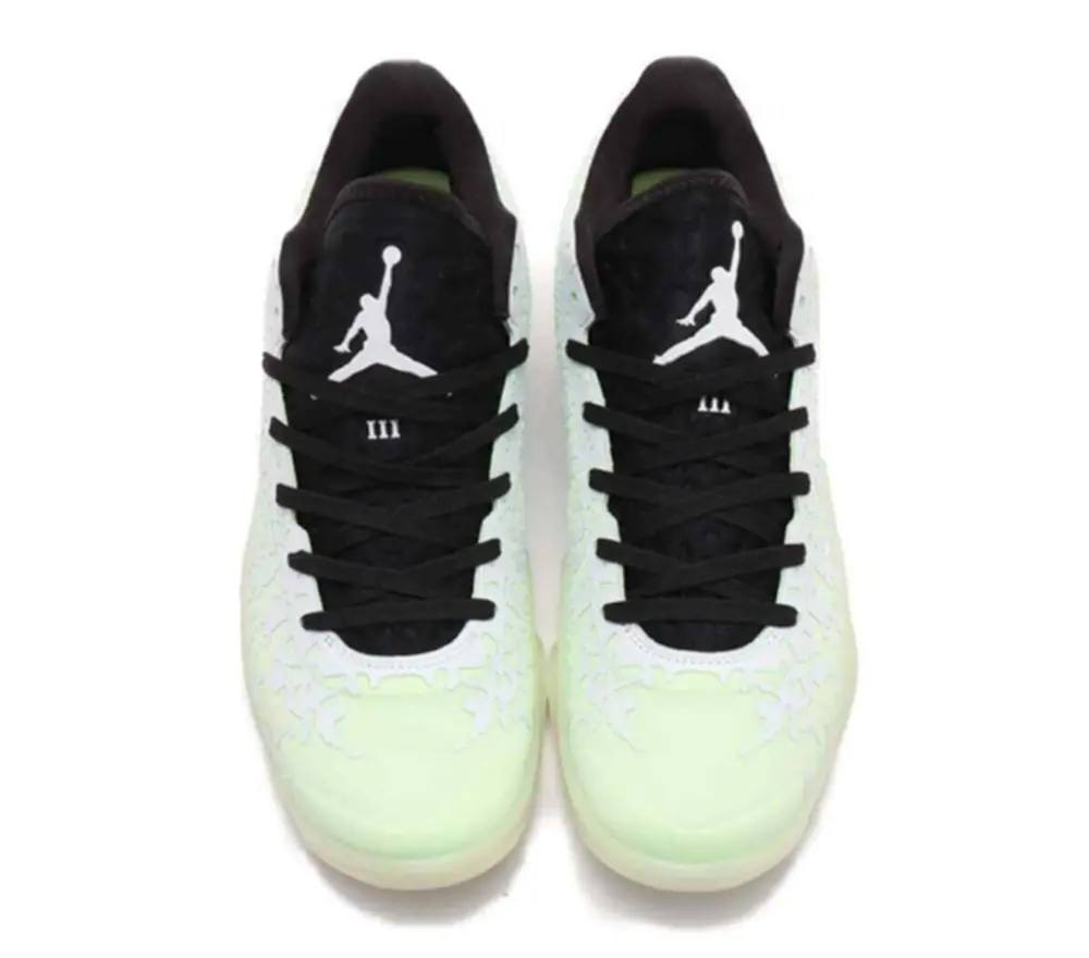 Alternative view of Giày Nike Air Jordan Zion 3 ‘White Black Barely Volt’ DR0676-110